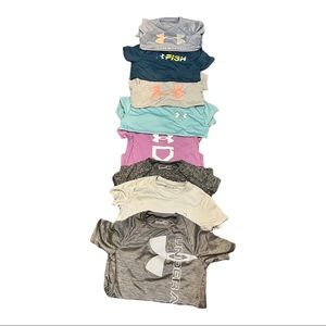 Under armour. Bundle of 8 size medium